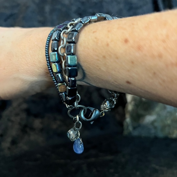 Curated Jewelry Set #26 - Necklace, Bracelet, Earrings *abalone shell/multicolor - Picture 5 of 7